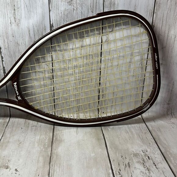 Vintage AMF Voit Nova II Racquetball Racquet Brown Cream - Picture 2 of 7
